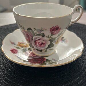 Vintage Regency English Bone China Teacup & Saucer Set - Pink Roses w/Gold Trim